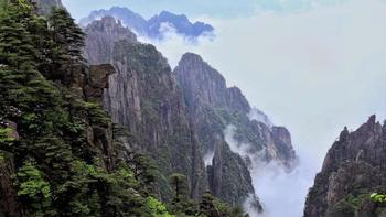 登黄山2026最全攻略：必打卡景点+地道美食+千年文化，一篇搞定!