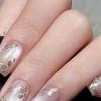 暗纹新中式美甲：在细微处落笔的东方意境