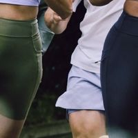 穿瑜伽裤跑步，是真锻炼还是真作秀？