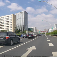 防碰瓷防剐蹭、夜视高清免走线隐藏式行车记录仪，宝马奥迪车可入