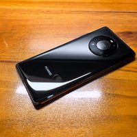 2026年华为Mate40 Pro还能当主力机吗？1300+用户观点大PK