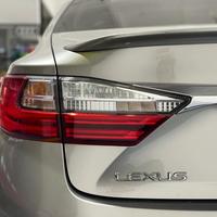 雷克萨斯ES200 2.0L喝茶后 油门响应快动力有力