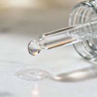 咖啡因眼精华对血管型黑眼圈真有效，但90%的人用错了