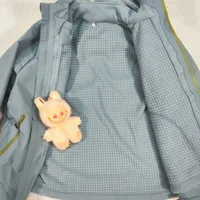 迪卡侬MH500冲锋衣：性价比之王还是性能妥协？3600+用户观点大PK