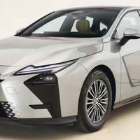 全新雷克萨斯ES开启预售，30.88万元起，外观争议很大