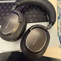 宝华韦健px8s2，右耳破音