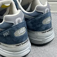 宽脚通勤鞋硬底设计：是支撑利器还是行走刑具？1200+用户观点大碰撞