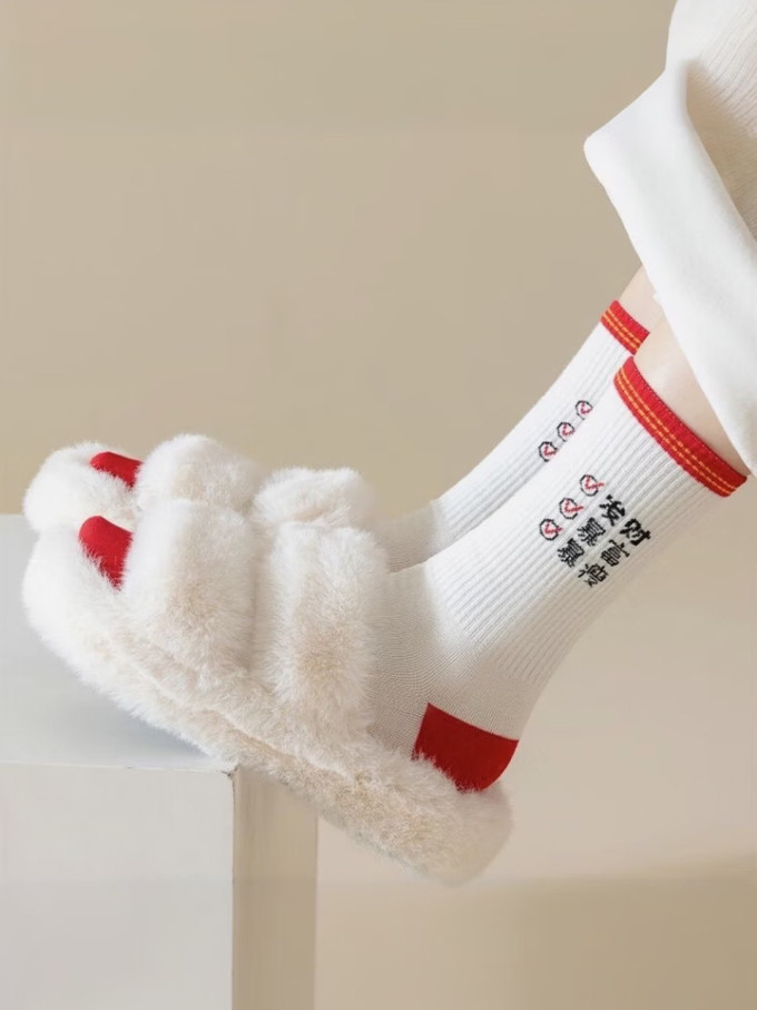 勋阳宇乐女袜