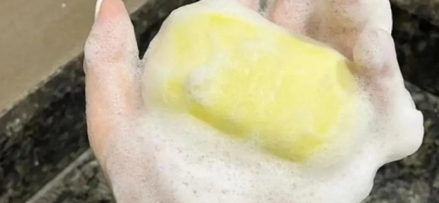 几块钱的硫磺皂，连续用一个月，困扰多年的问题居然消失了