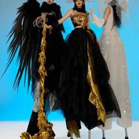 2026年3月20日首届濮院高定时装周启幕，六国设计师齐聚桐乡打造“古镇+高定+产业”沉浸式生态