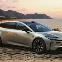 冬天续航不打折、智驾敢担责、全家坐得舒服——bZ7用确定性终结Model 3和SU7的纠结