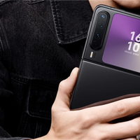 重度手游玩家闭眼入，通勤族慎买：Mate80风驰版用主动散热换续航，值不值？