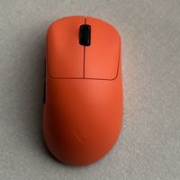 为中小手用户而生 更轻更好看手感更好 雷柏VT3s焰影橙鼠标