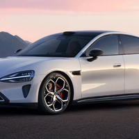 雷军压力很大成真！新SU7上市小米市值狂蒸发596亿