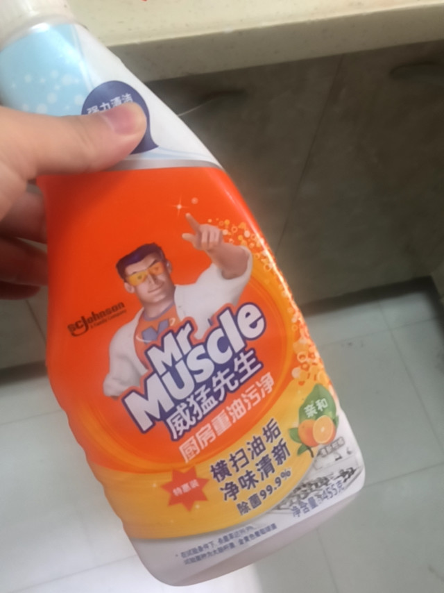 春日大扫除，威猛先生净除厨房重油污