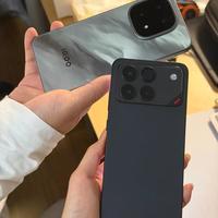 荣耀WIN vs 真我GT8 Pro？300+用户真实体验告诉你答案