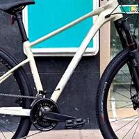 2026款捷安特XTC800首发体验！XC山地车入门神车 (3)