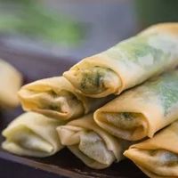 荠菜春卷：春日鲜香小吃