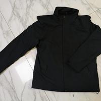 300块冲锋衣吊打3000块？真正防雨的从来不是价格标签