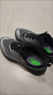 溯溪运动装备推荐：防水防滑安全