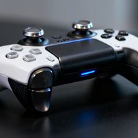 索尼DualSense自适应扳机是革新还是噱头？1200+玩家观点大PK