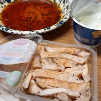 “山姆”这几款“不开火”办公室轻食，好吃又好瘦，太太太适合懒人啦！！！