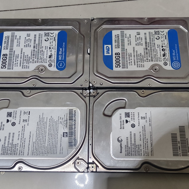 139元买了4个500G机械硬盘，里面竟然有几十G的那种视频！