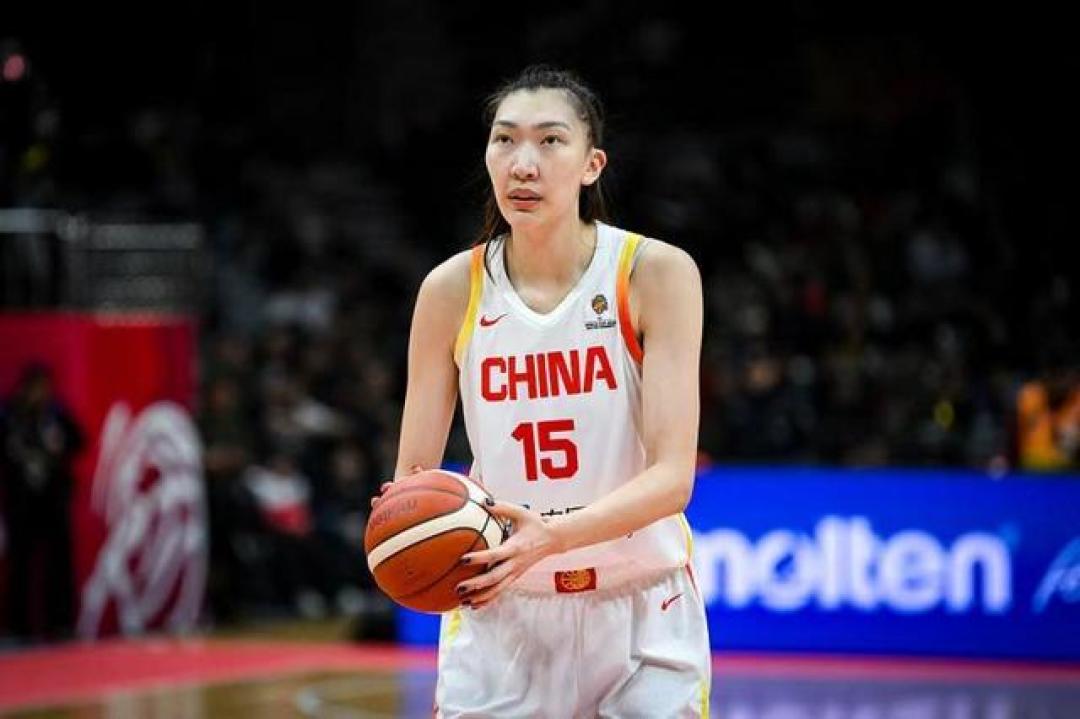 曝女篮双塔欲重返WNBA,或与世界杯备战计划撞车
