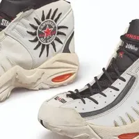 手撕椰子，口吞倒钩，脚踩太阳！那个罗德曼又入选名人堂了？