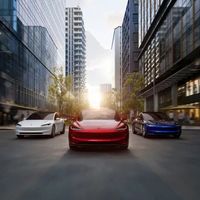 Model 3 廉价版 vs 高级版差别实车对比，这质感如何？