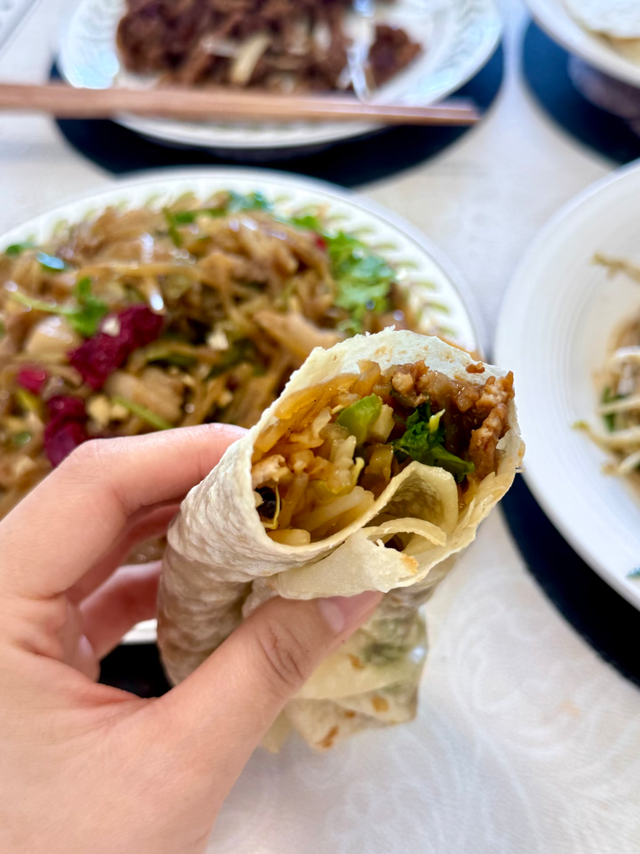 软韧春饼，家常美味卷起来