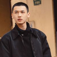 劝你发型不要留“顺产头”，看上海街头的韩国男生，就知道了！