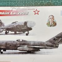 【模型测评】unicraft 1/72 La-200B喷气式试验机树脂模型