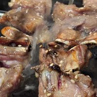 吃这串？你得带一个身边会烤肉的人来才行！