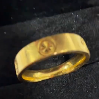 周大生门店售出刻“周大金”足金戒指，品牌回应系打字错误