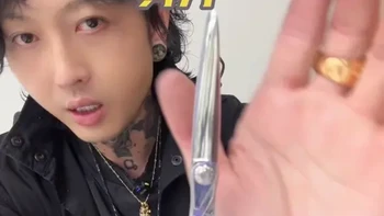 新剪刀开箱视频 这剪刀有点帅～凡尔胜水滴！这剪刀大家有了解过吗？开箱视频来啦！#美发工具#凡尔胜水滴 #美发剪刀品牌排行榜 #潘于兰老师 @海狄尔 何新海