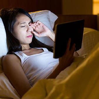 别被12点、1点骗了！真正熬夜的标准出炉，90%的人都理解错了！