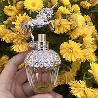 安娜苏玫瑰天马香水｜把莓果玫瑰梦，装进独角兽香水瓶