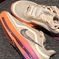 脚踩三重黑科技！这双Nike顶级飞马，把未来感穿在脚下