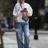 卫衣+阔腿裤，春天最慵懒穿搭！