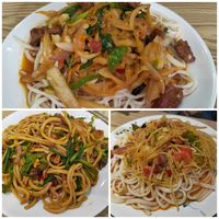 滕州邾城路上，涵翠苑C区东门，一家新疆风味餐厅