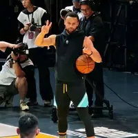 库里Series7球鞋测评，一双比正代还贵的球鞋#库里 #安德玛 #currybrand #series7 #球鞋测评