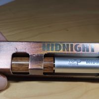 给大家看看最近很火的塔诺塞小胖笔