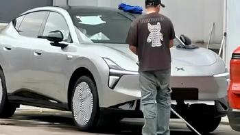 小鹏MONA系列首款SUV曝光，外观造型时尚运动，预计售价15万元内
