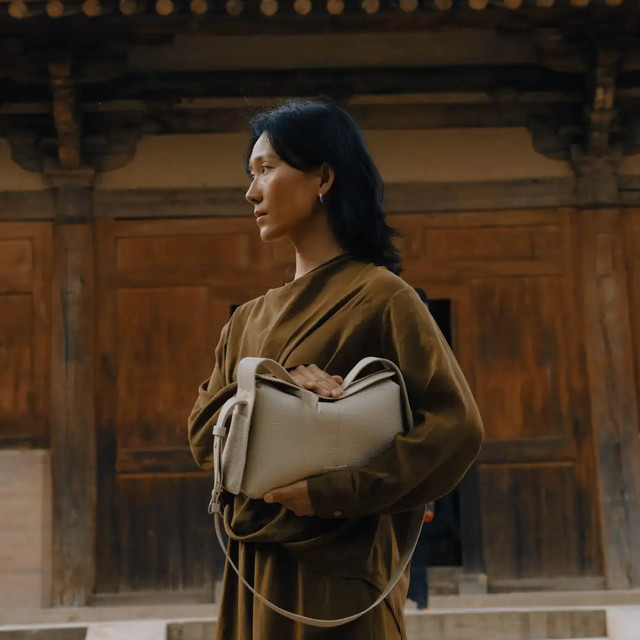 不吹不捧！这4个国产的女包品牌，确实比Gucci、LV更值得选择！