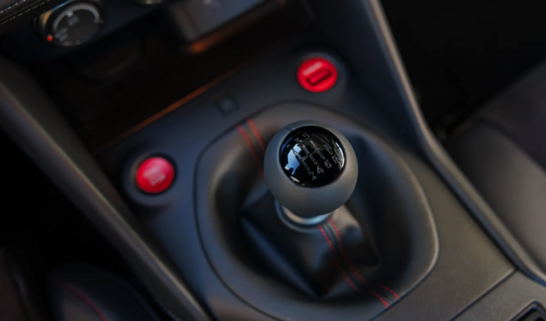 两门燃油版小鹏 P7？「超性感」日产 Z Nismo 亮相，将于年内引进
