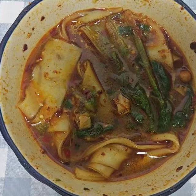 于小鲜宁夏清真流汁宽粉｜懒人速食天花板✨嗦粉自由太爽了