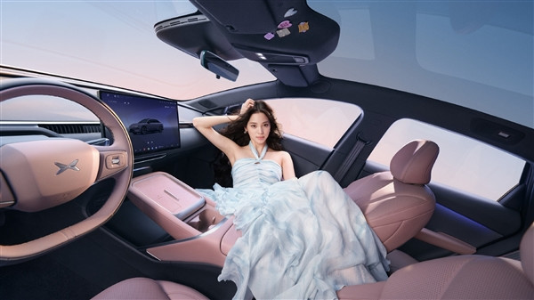 女车主奇多 新款小鹏MONA M03官图发布：全方位大升级