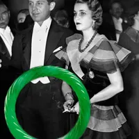 芭芭拉赫顿 翡翠手镯｜时隔38年再次上拍