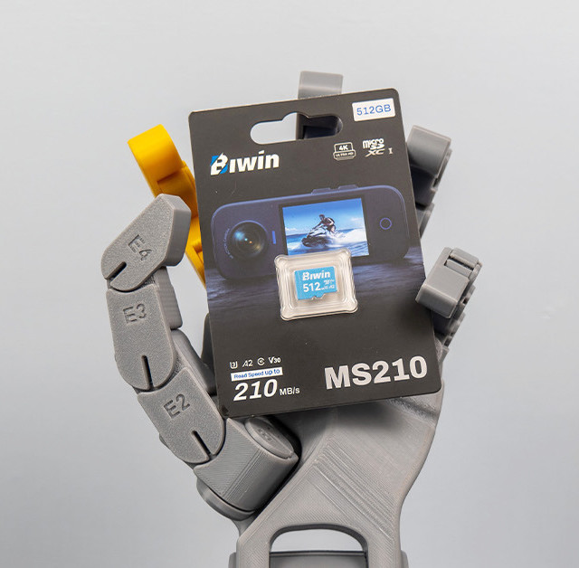 实用稳定可靠，虚拟数据的保险箱，BIWIN佰维 MS210 TF卡